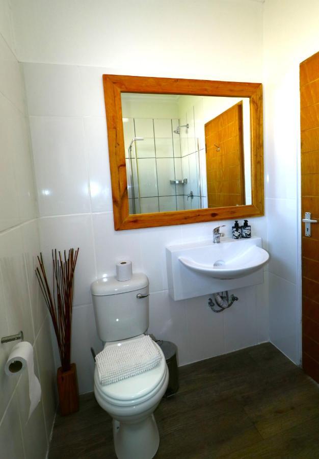 Tiende Laan Bed & Breakfast And Self-Catering Walvis Bay Kültér fotó