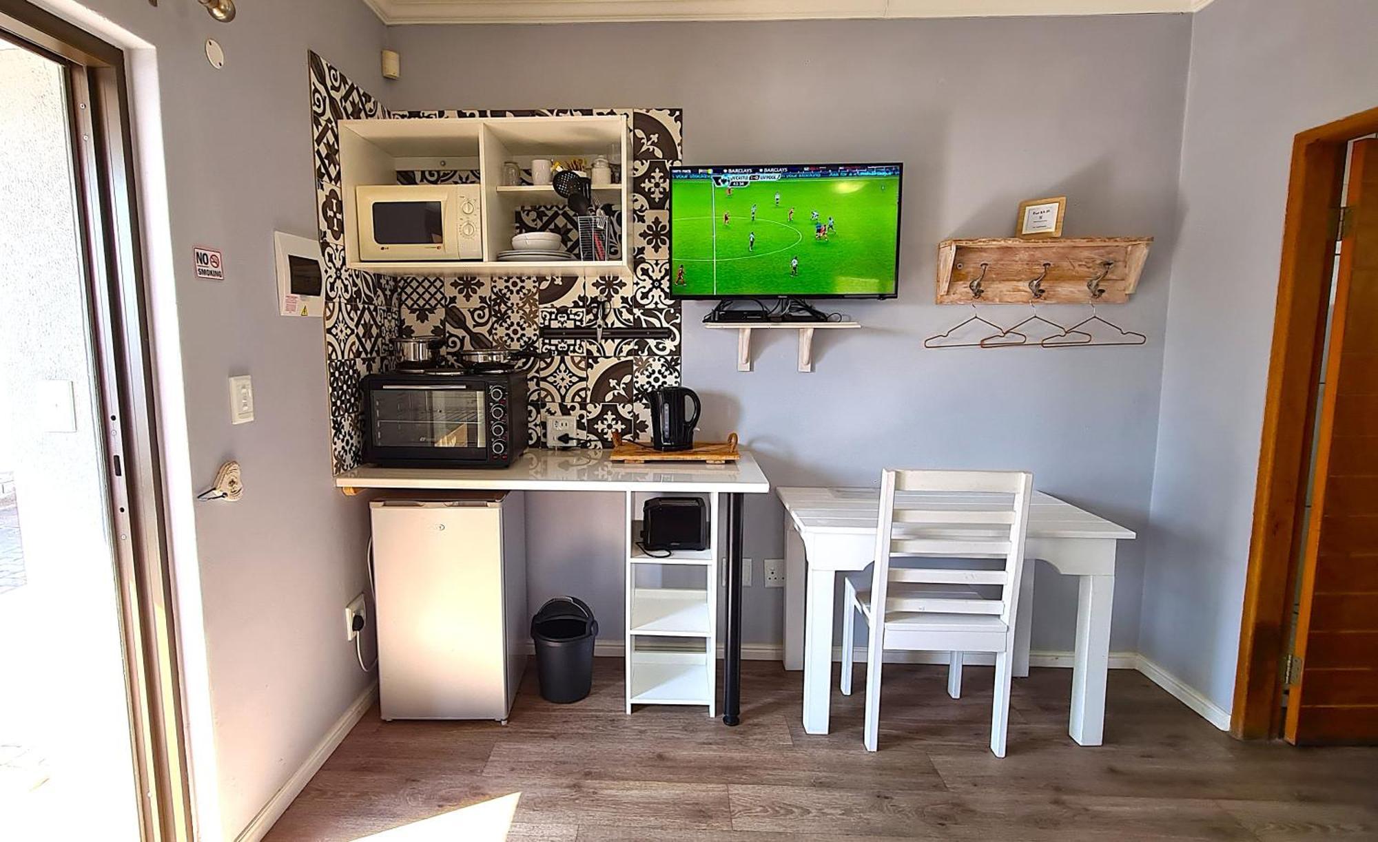 Tiende Laan Bed & Breakfast And Self-Catering Walvis Bay Kültér fotó
