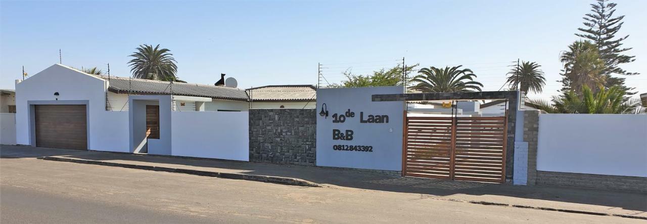 Tiende Laan Bed & Breakfast And Self-Catering Walvis Bay Kültér fotó