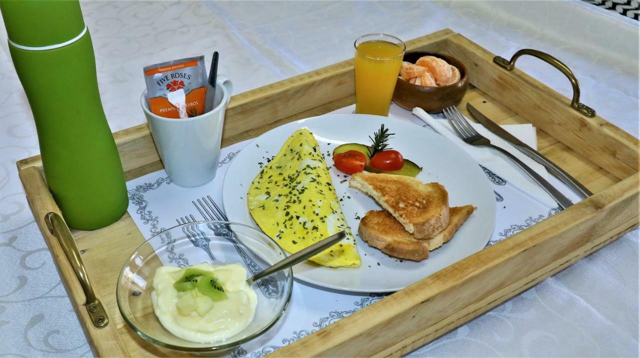 Tiende Laan Bed & Breakfast And Self-Catering Walvis Bay Kültér fotó